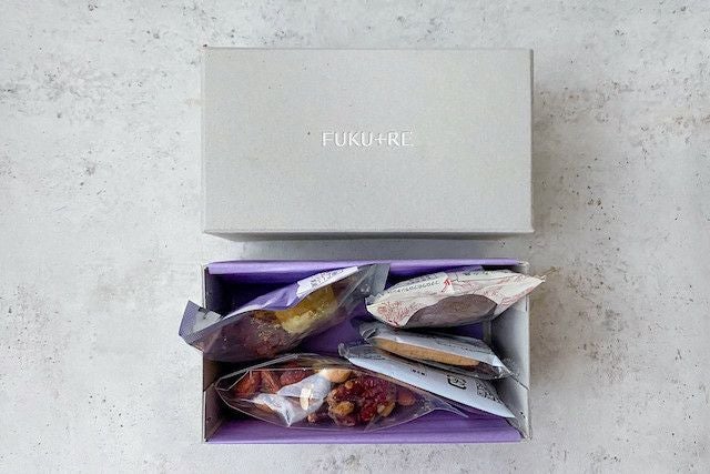 バレンタイン限定「チョコフクロウのフロランタン」と焼き菓子のセット